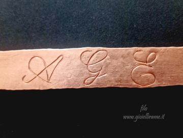 Incisione personalizzata su bracciale in rame