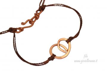 Bracciale artigianale unisex in rame e filo marrone