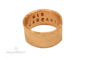 Anello in rame artigianale con incisione interna